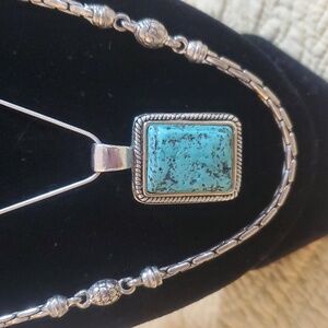 Set of 2 Silvertone Necklaces